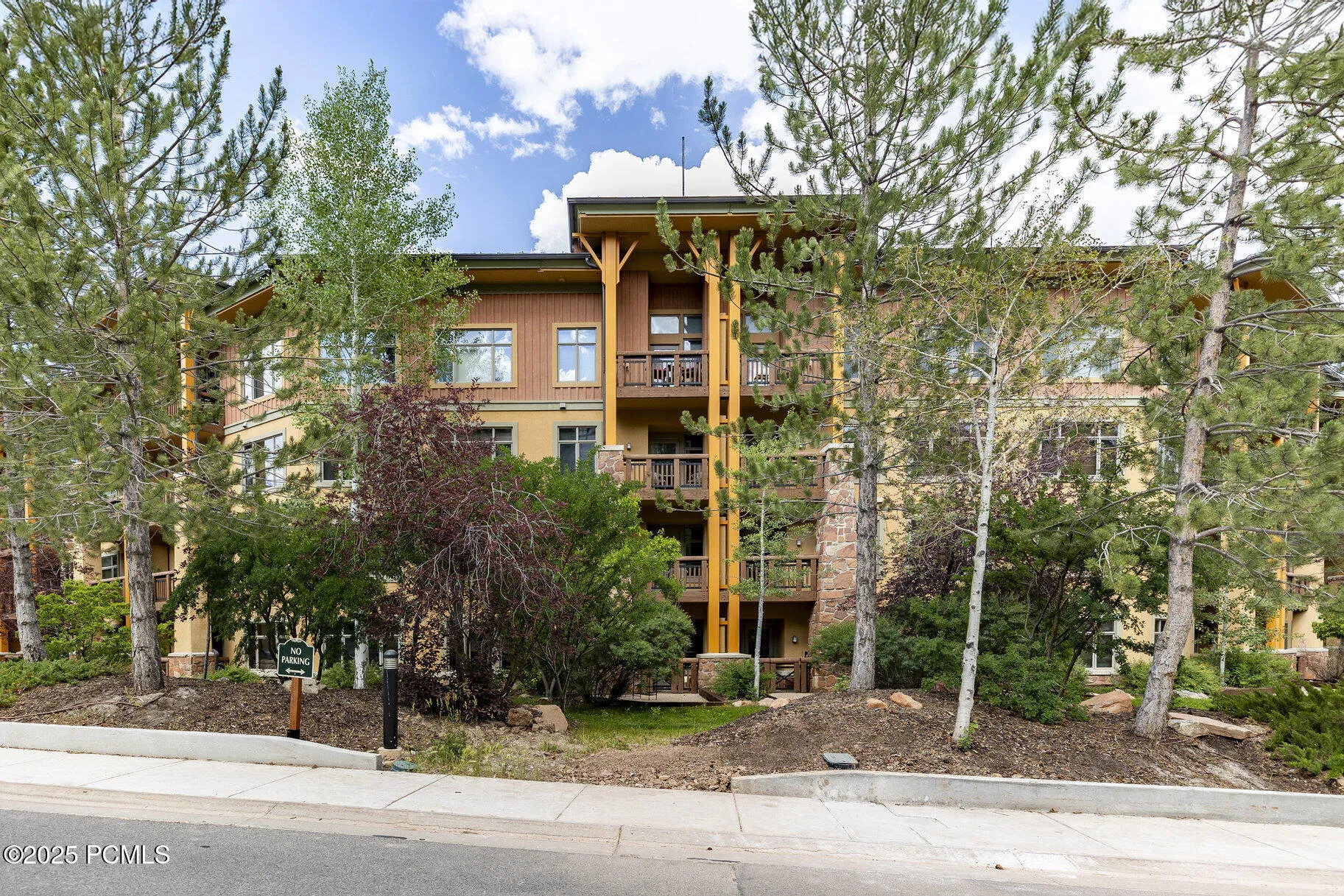 3720 N Sundial Court Unit B322, Park City, UT 84098