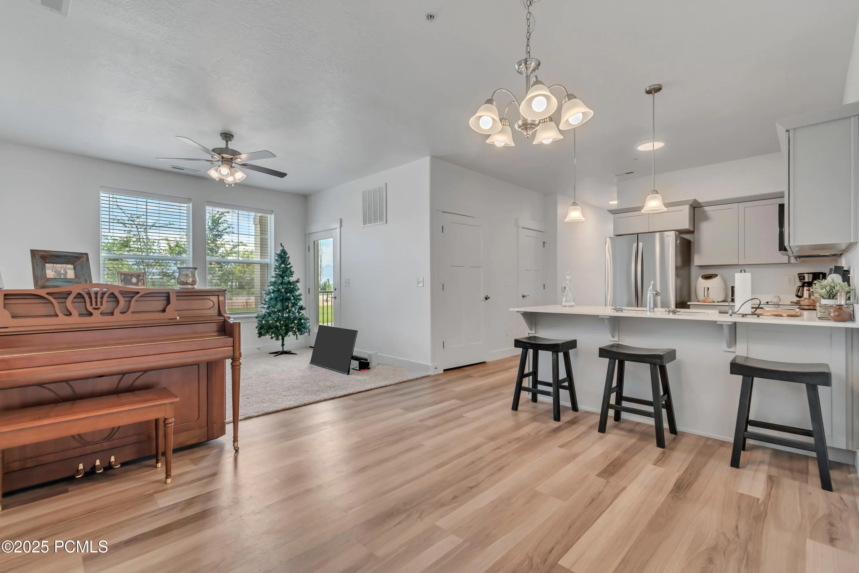 1382 N 3650 W Unit V101, Lehi, UT 84043