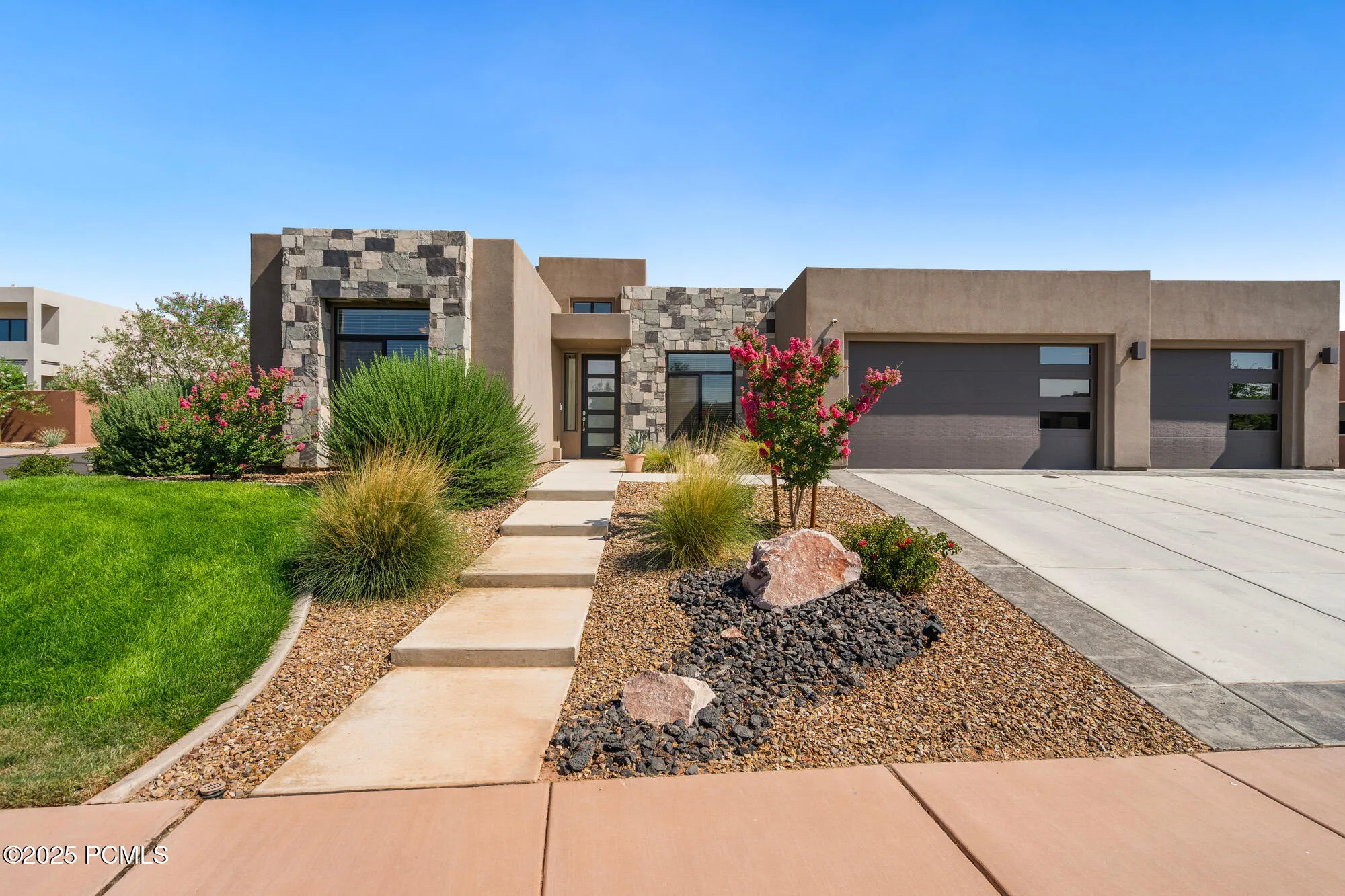 5336 S 3180 , Hurricane, UT 84737