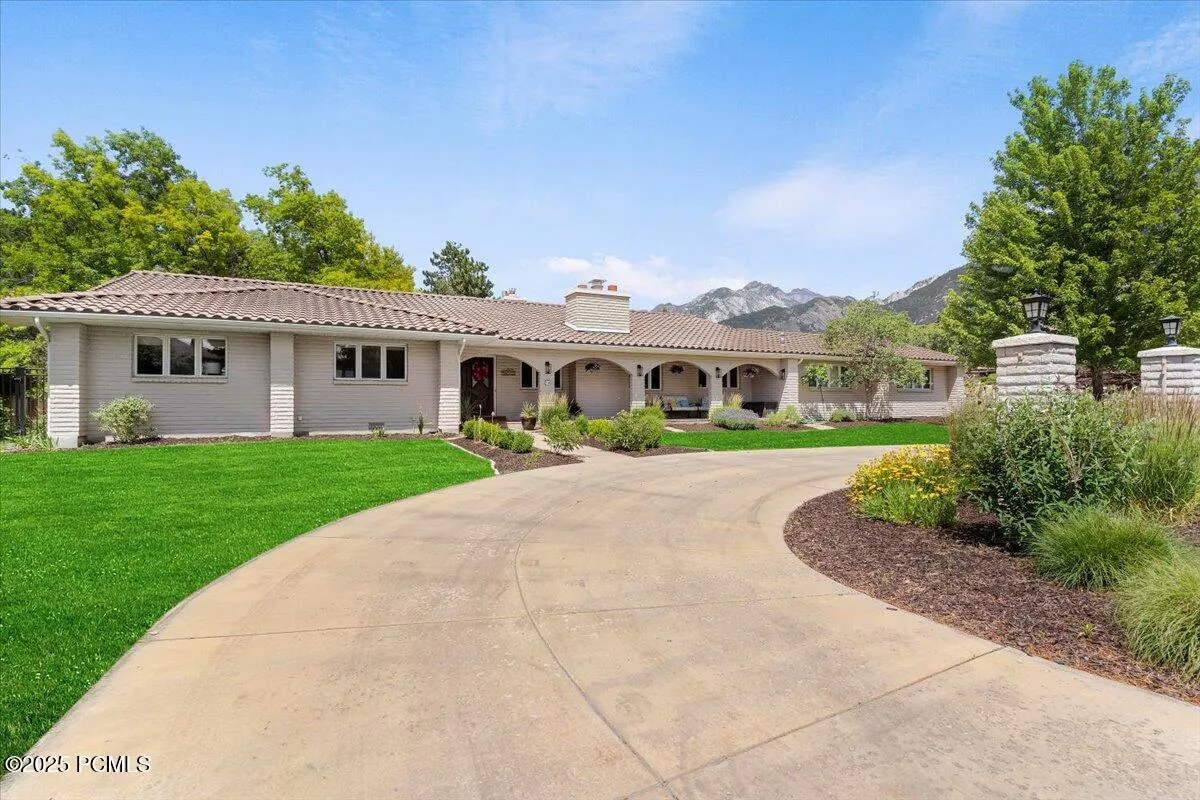 20 Northridge Way, Sandy, UT 84092