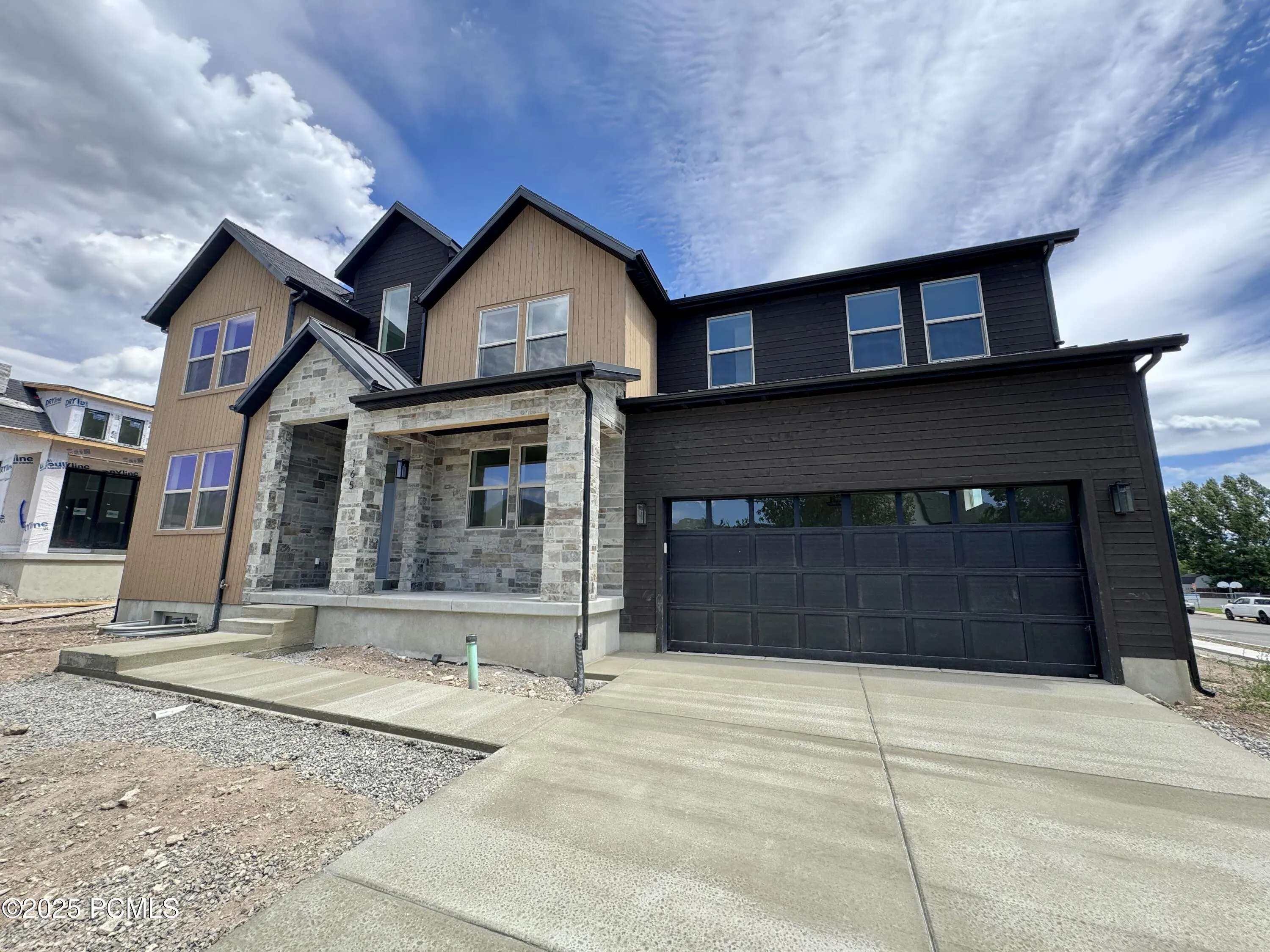 165 S 100 , Midway, UT 84049