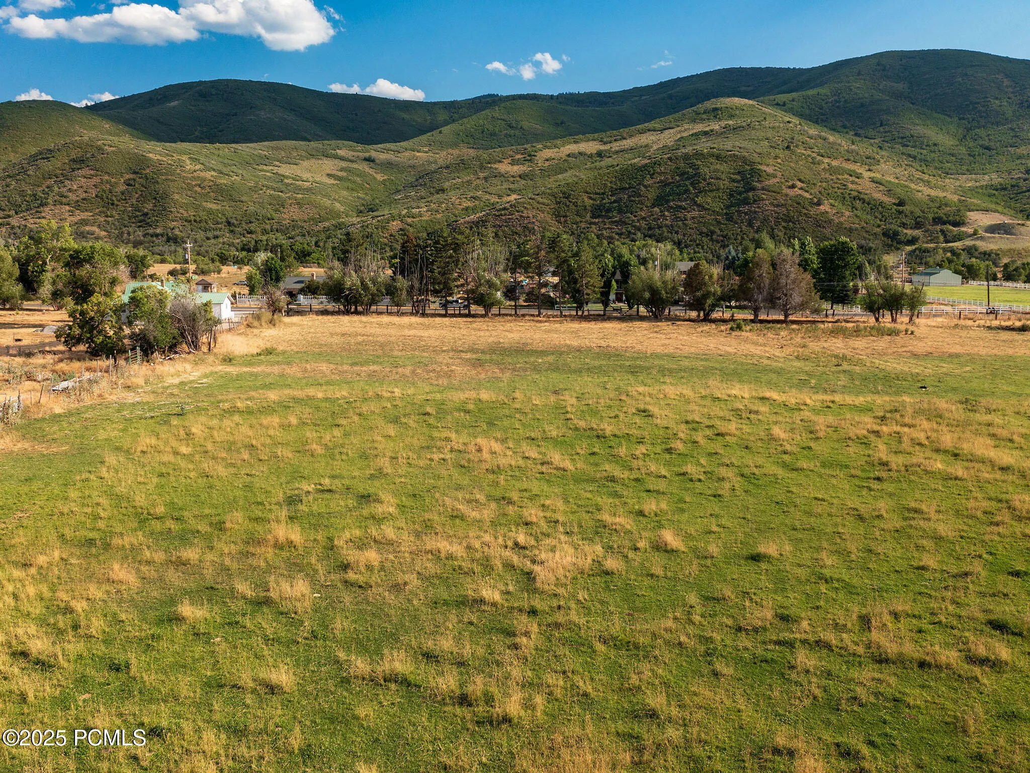 1581 E Little Sweden Road , Daniel, UT 84032