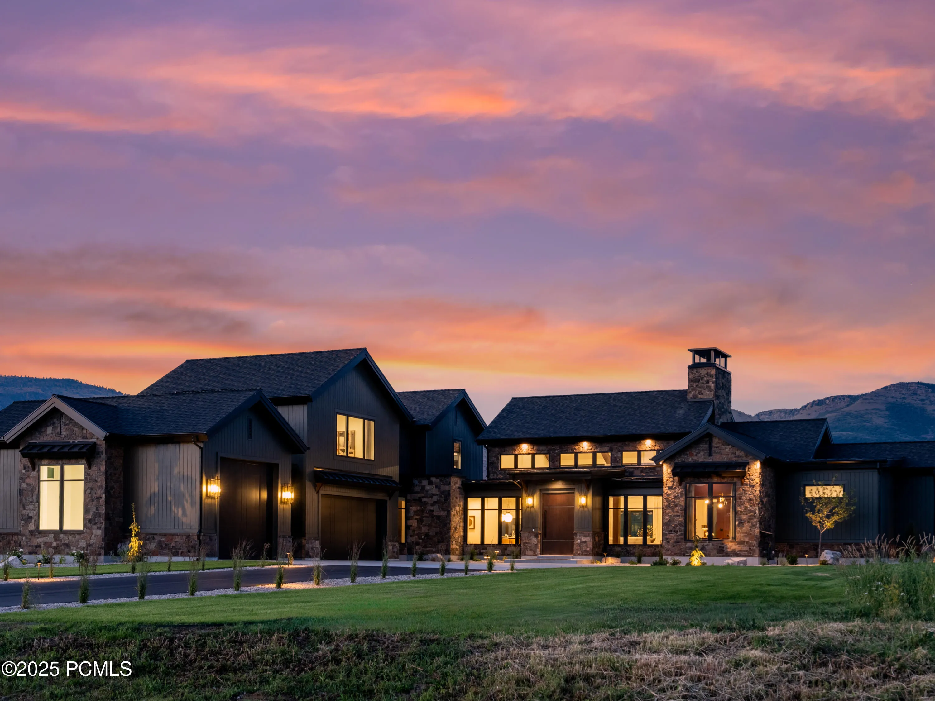 322 E 7900, Huntsville, UT 84317