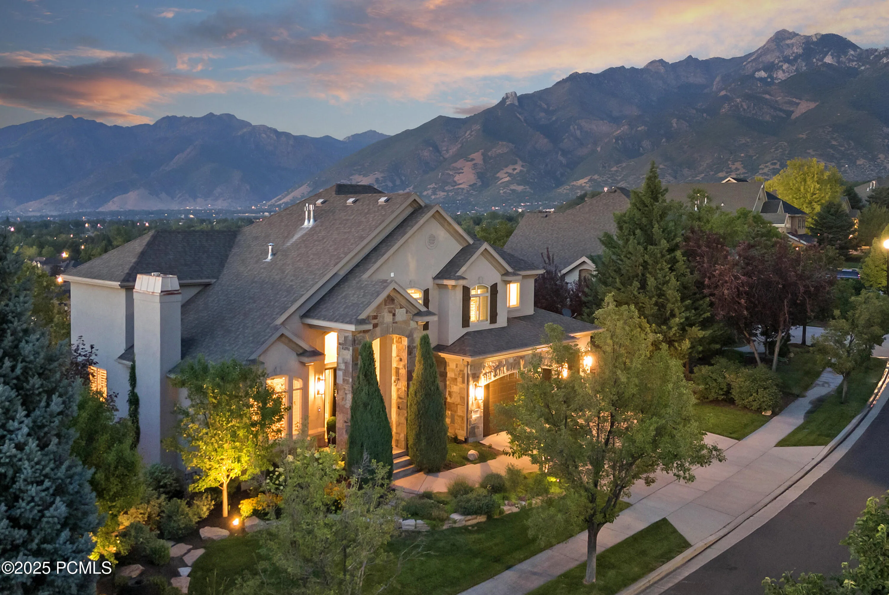 2089 E Rocklin Drive, Sandy, UT 84092