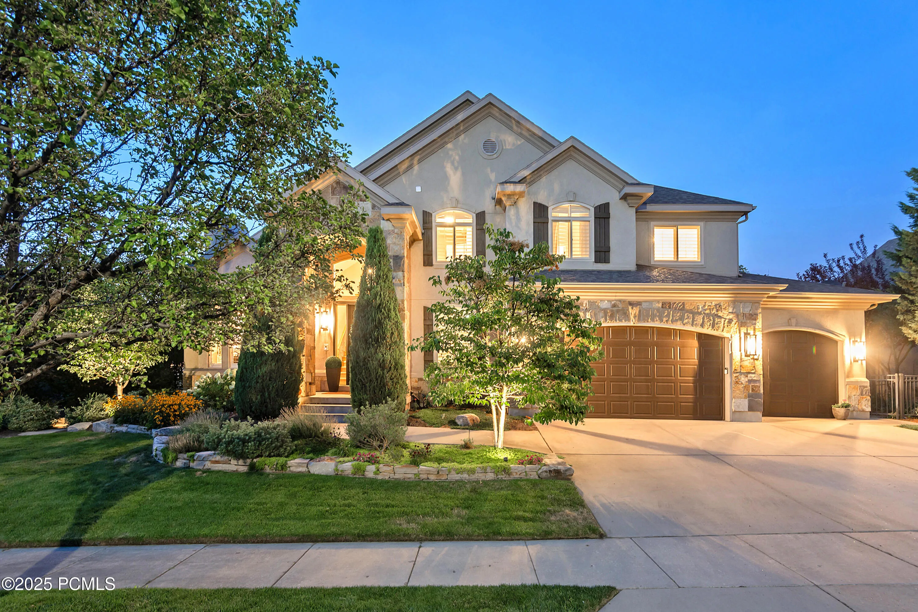2089 E Rocklin Drive, Sandy, UT 84092