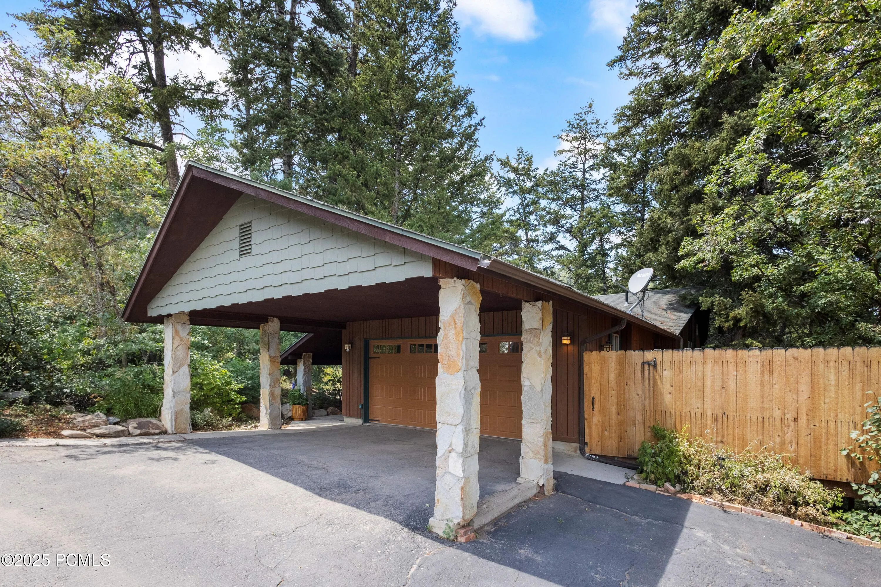 140 Matterhorn Drive, Park City, UT 84098