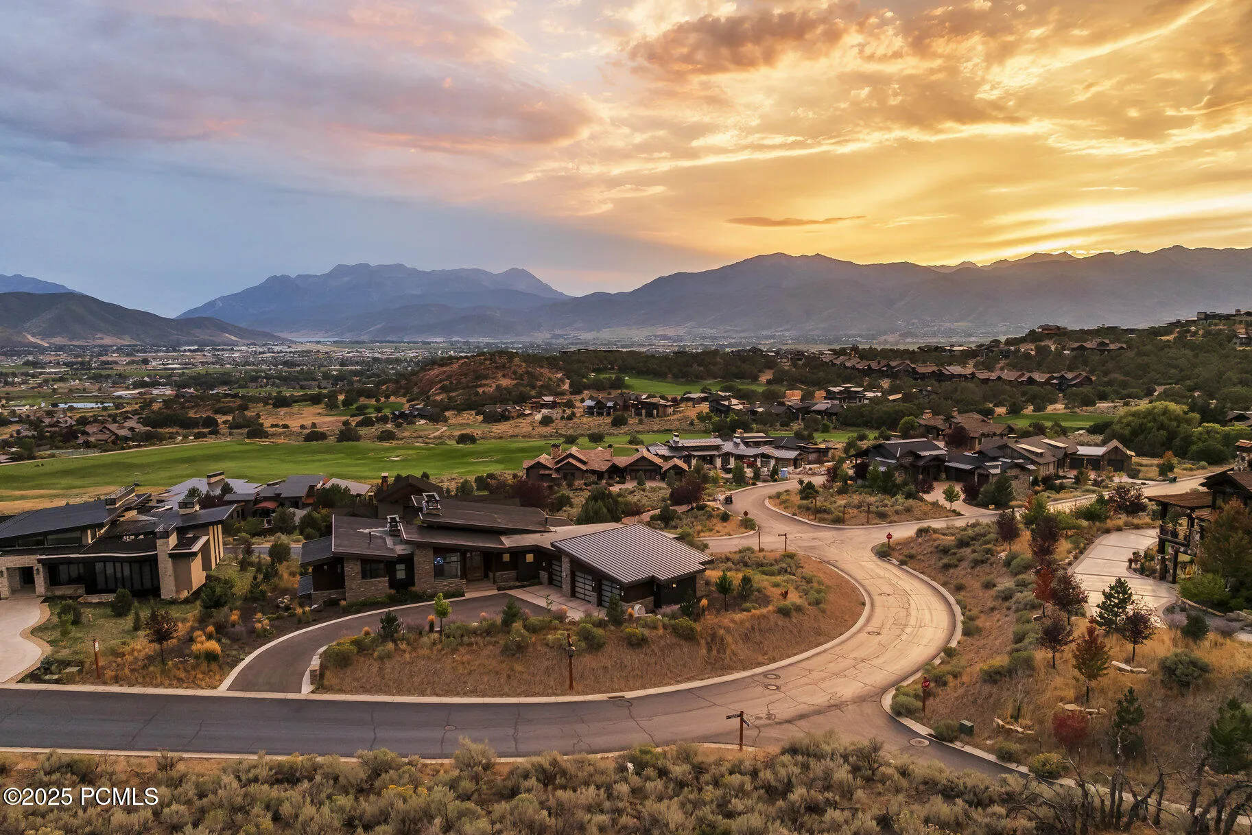 680 N Pinto Knoll Circle , Heber City, UT 84032