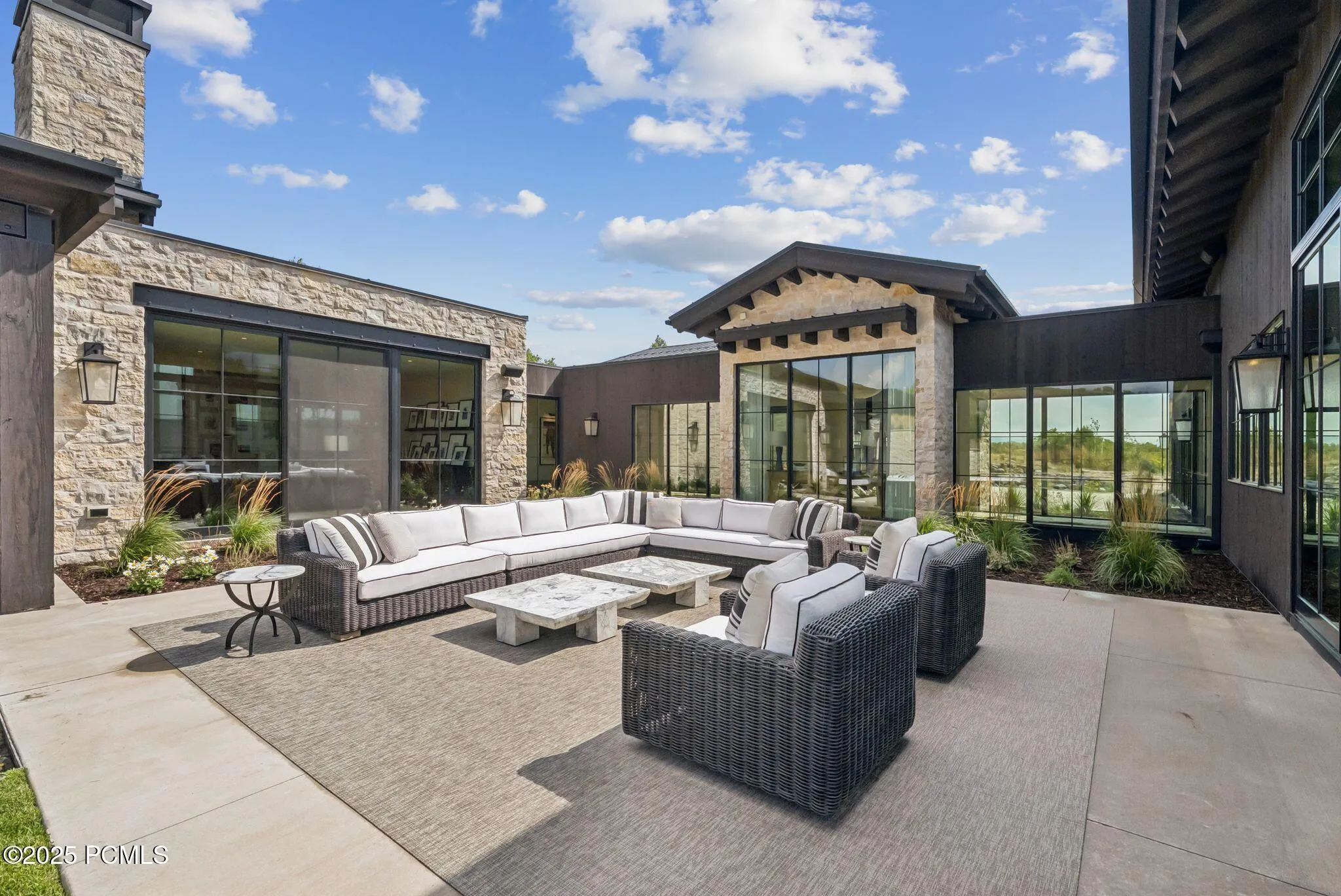 3415 E Sundowner Ridge Drive, Kamas, UT 84036