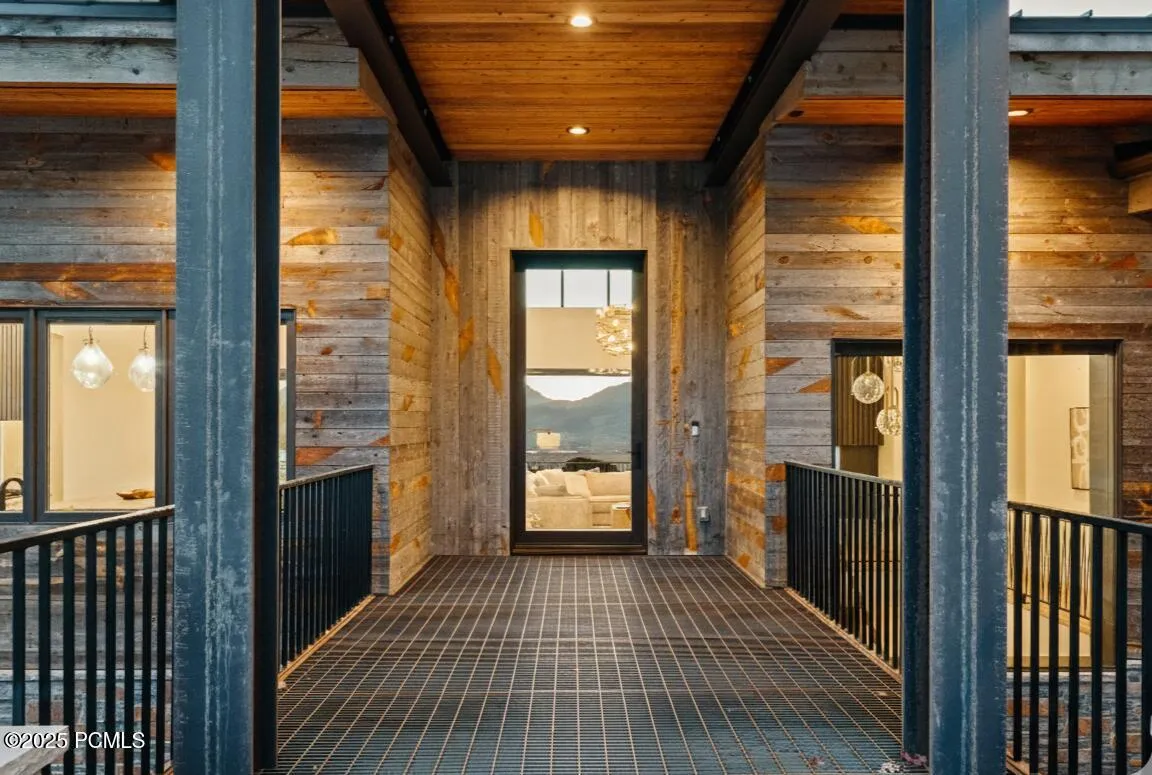 2394 E La Sal Peak Drive, Heber City, UT 84032