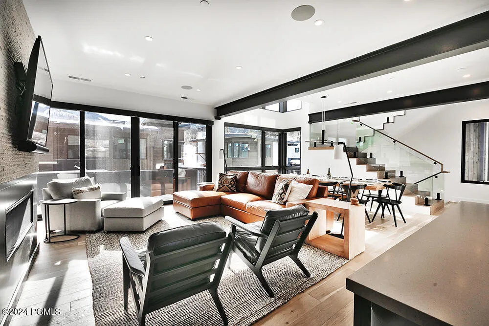 Residential Lease For Rent