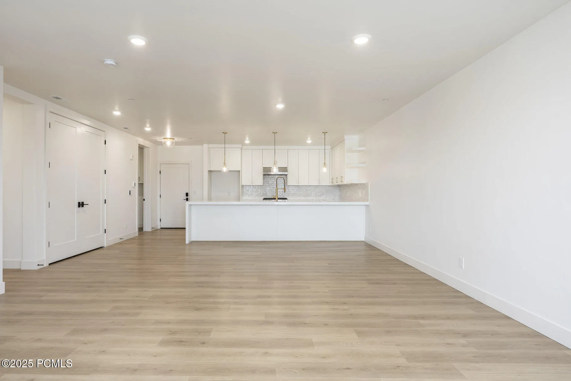 2250 E Murray Holladay Road Unit 305, Holladay, UT 84117