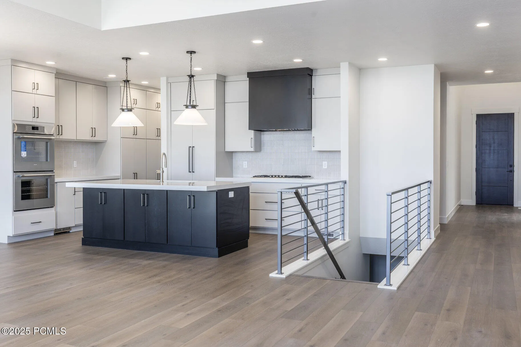 698 Silver Hill Loop, Hideout, UT 84036