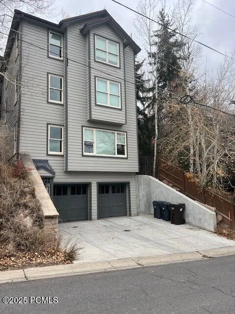 Residential Lease For Rent