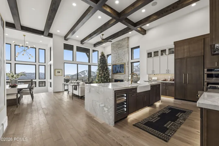 Kitchen/Living Room