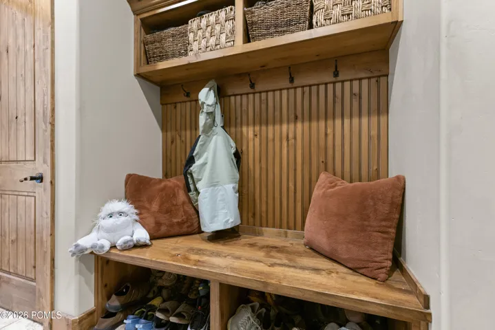 Mud room