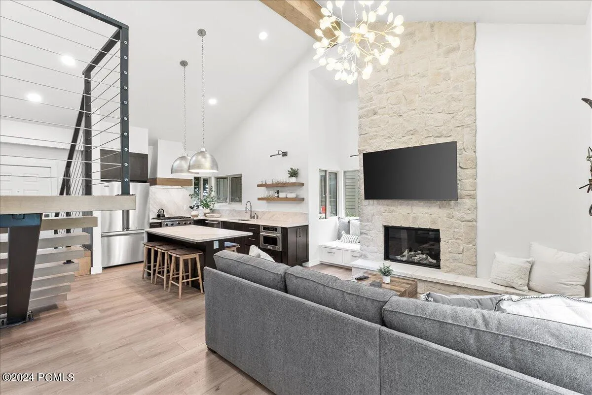 Residential Lease For Rent