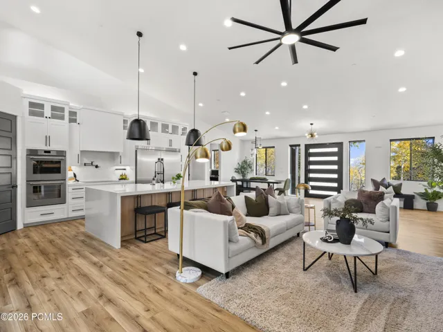 Main floor livingroom/Kitchen open concept