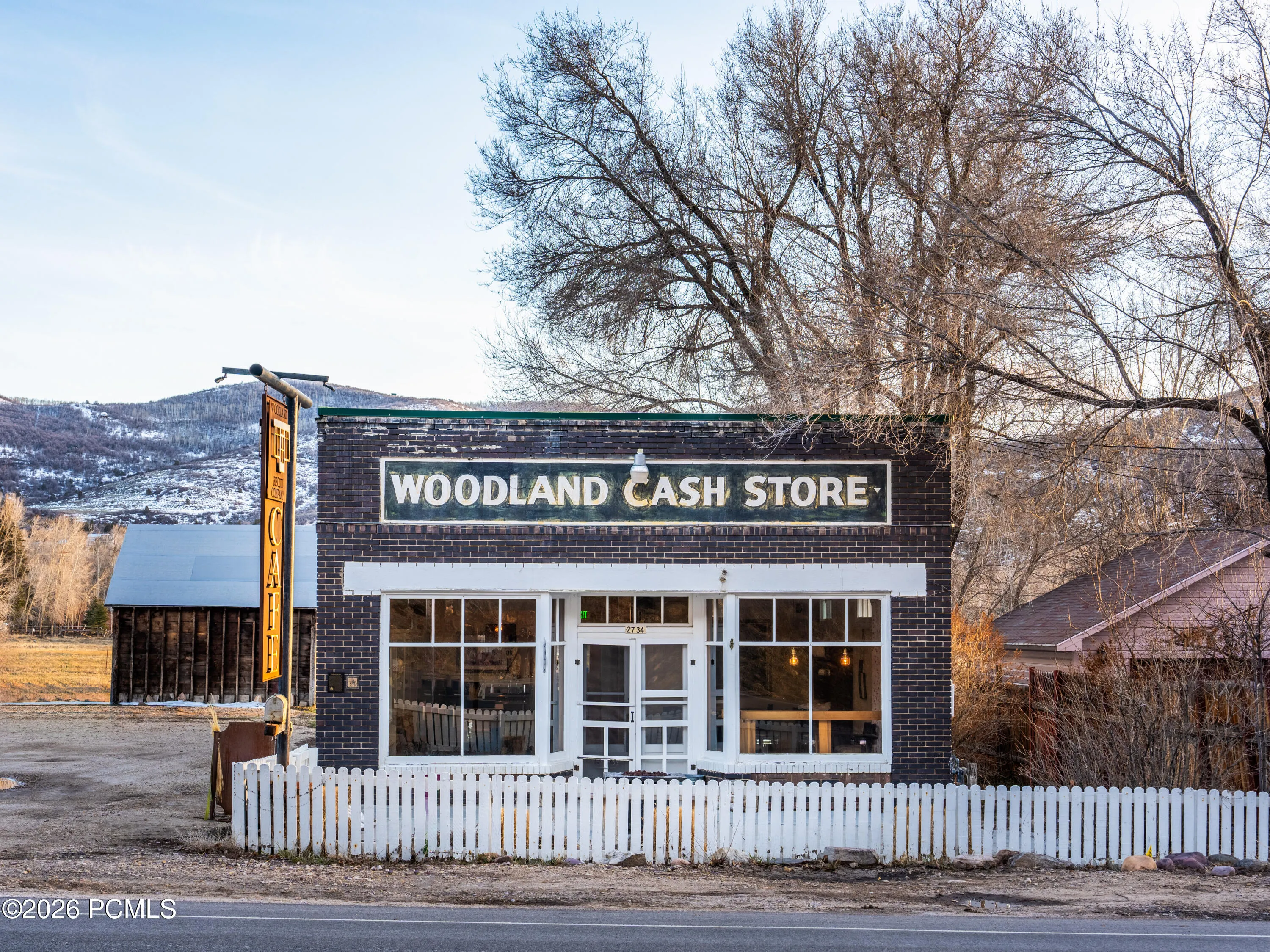 Commercial Sale For Sale