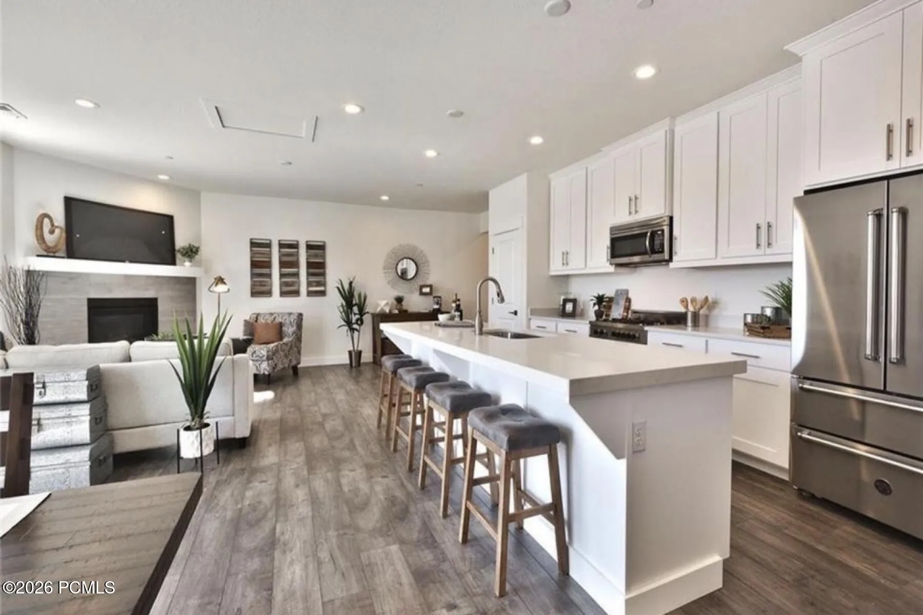 Residential Lease For Rent