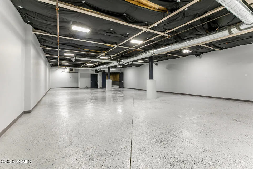 Commercial Lease