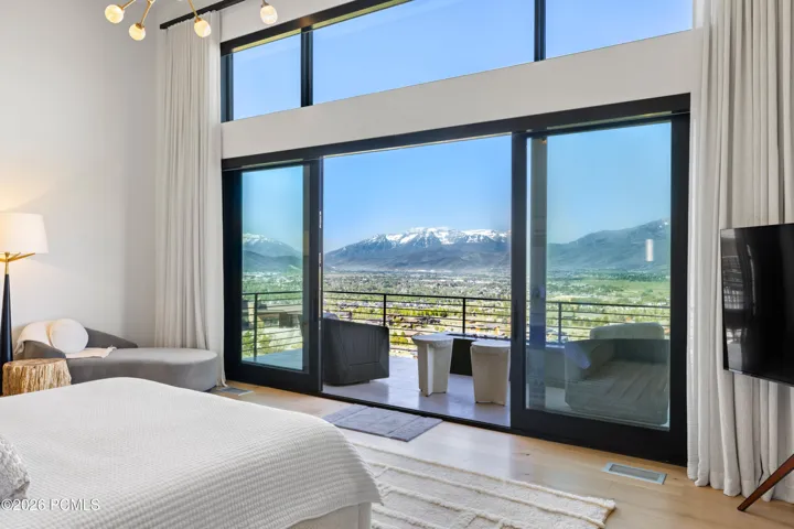 Mountain Views from Owners Suite