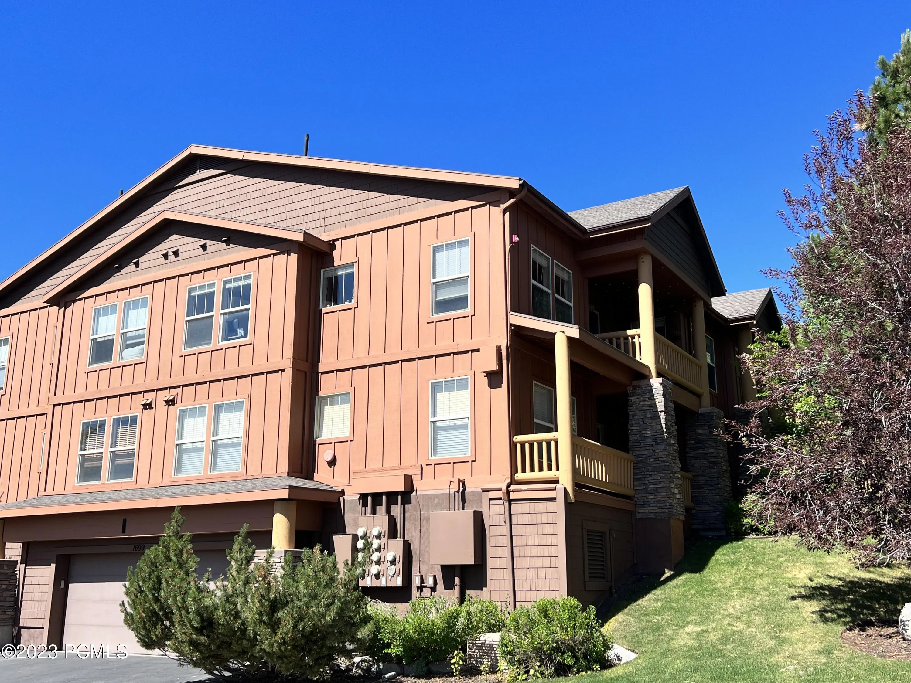 Residential Lease For Rent