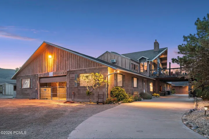 Main Residence & Main Breeding / Veterinary Barn