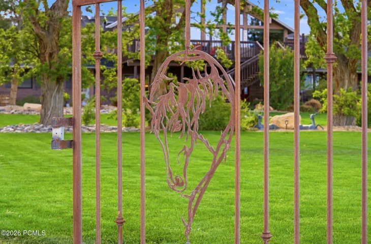 Decorative gate, 1 of two.