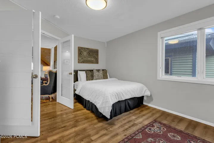 Secondary Room in Upper Unit with Ensuite Bathroom