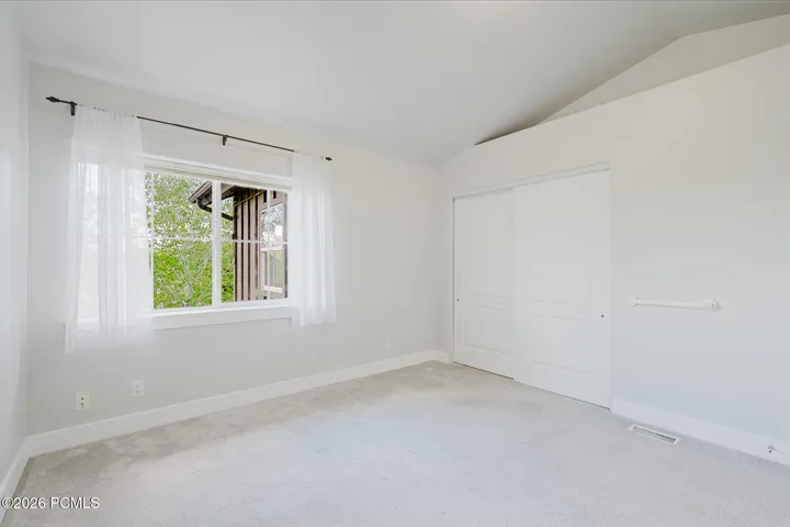 Second bedroom