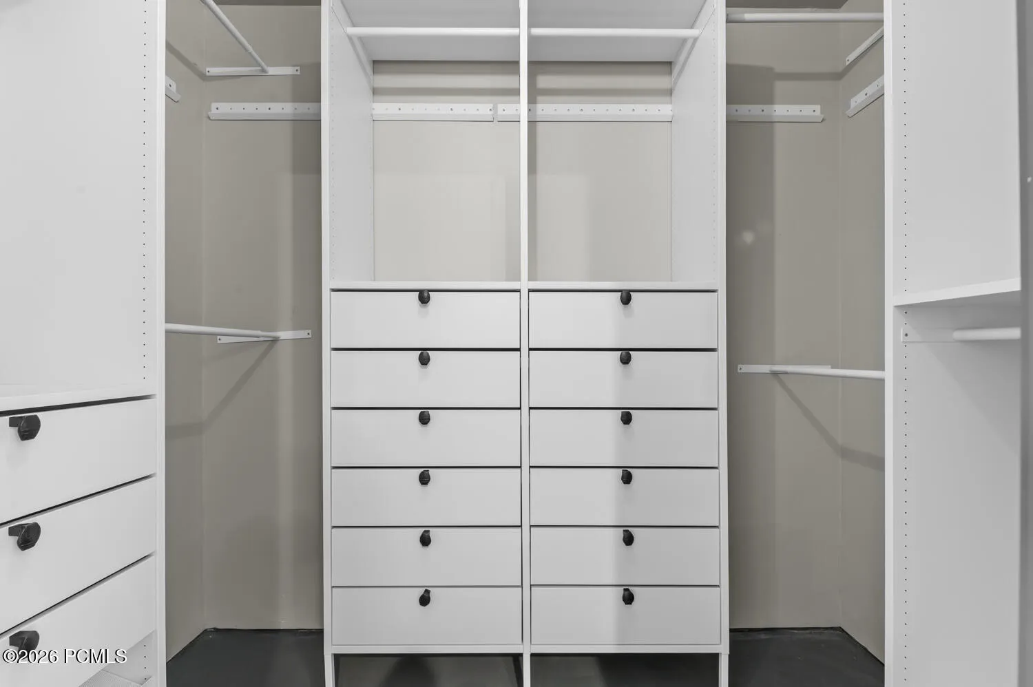 Primary Walk in closet