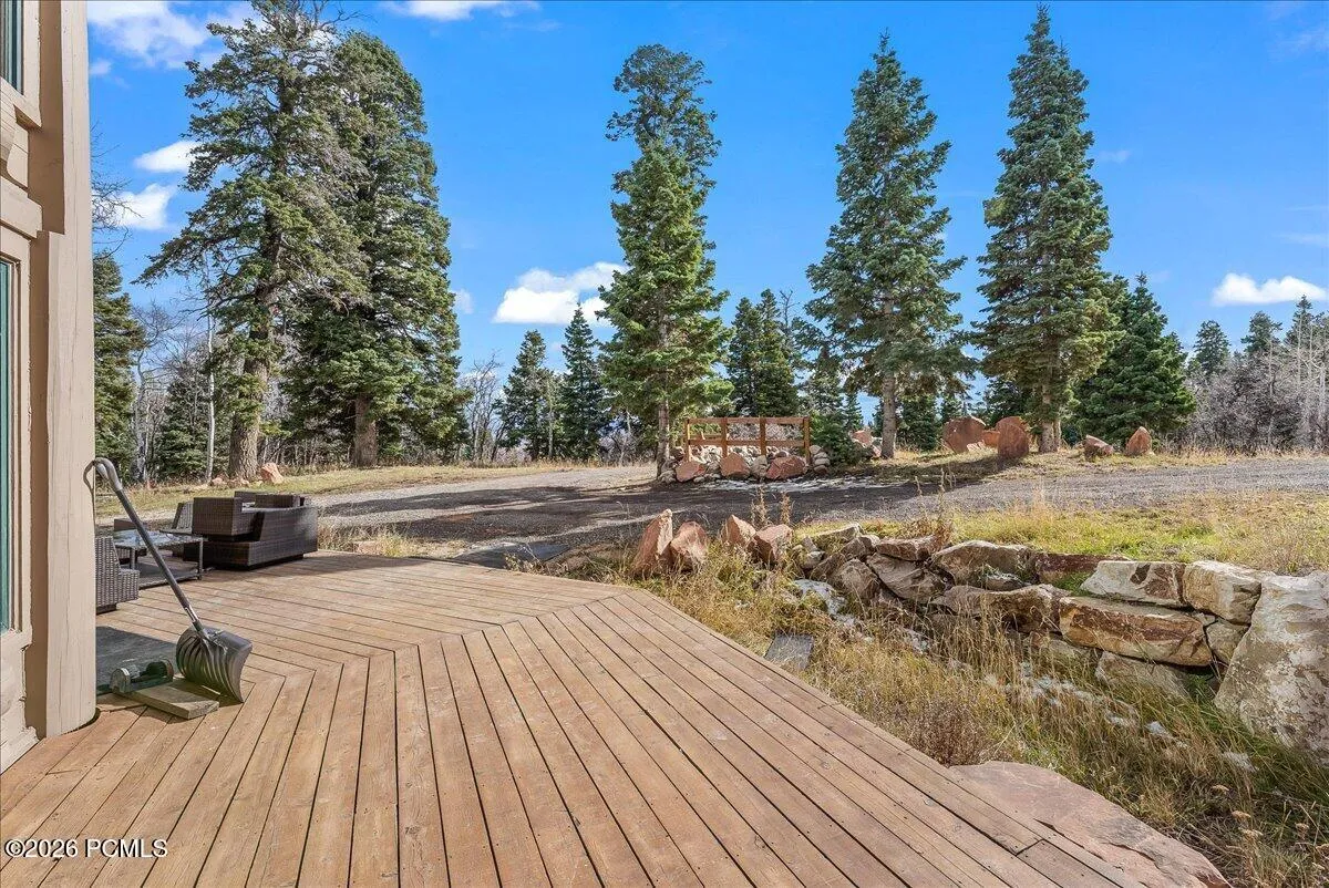 Front deck