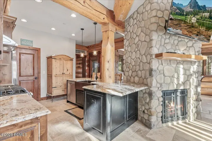 Open Concept Kitchen - Great Room and Dinning