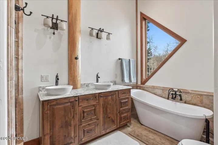 Master Bathroom with Soak Tub