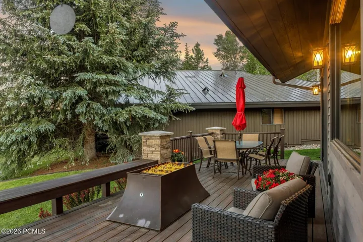 Comfortable deck
