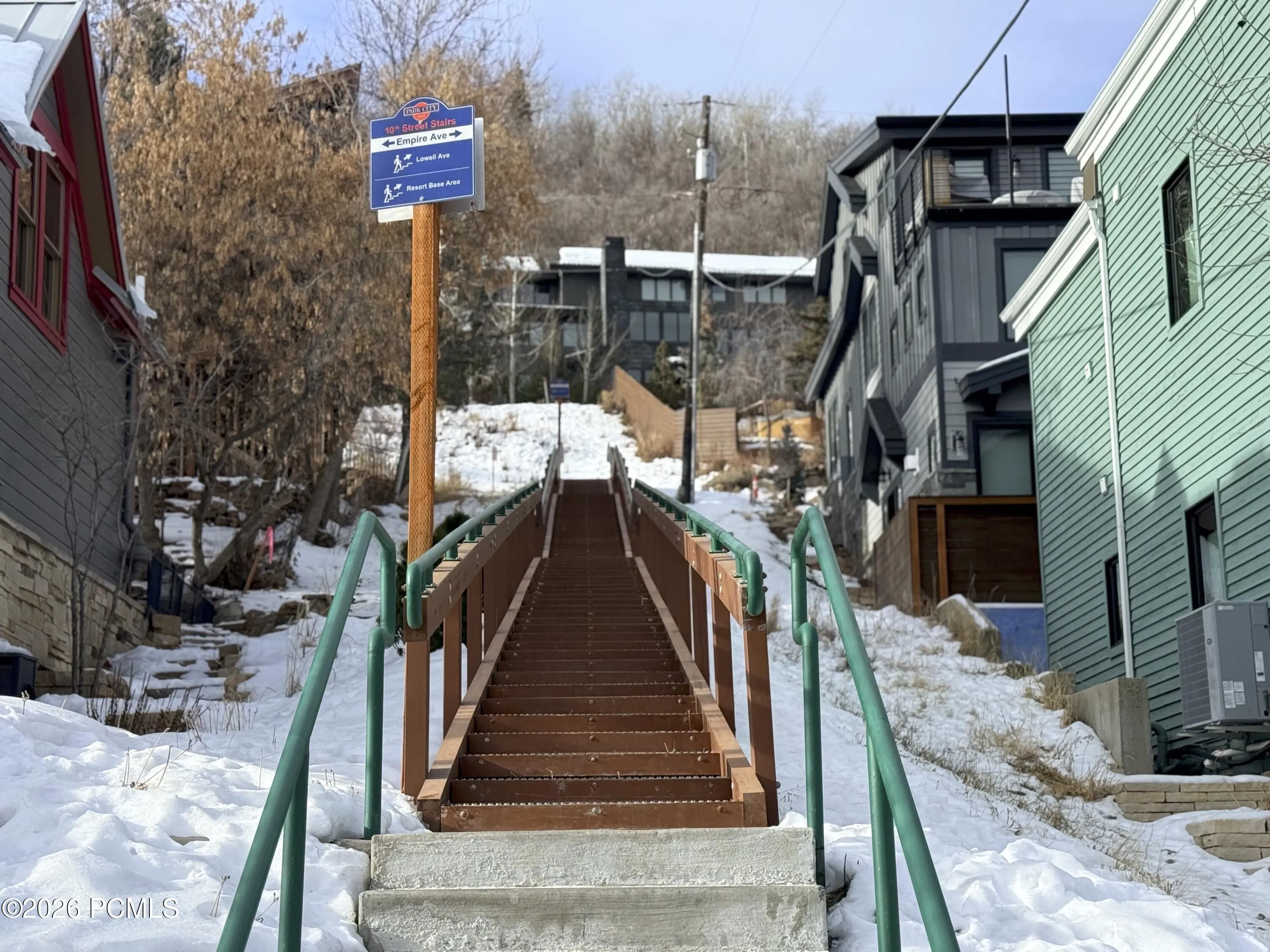 10th Street stairs