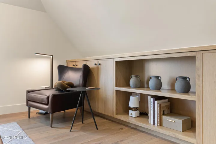 Built in bookcase primary suite