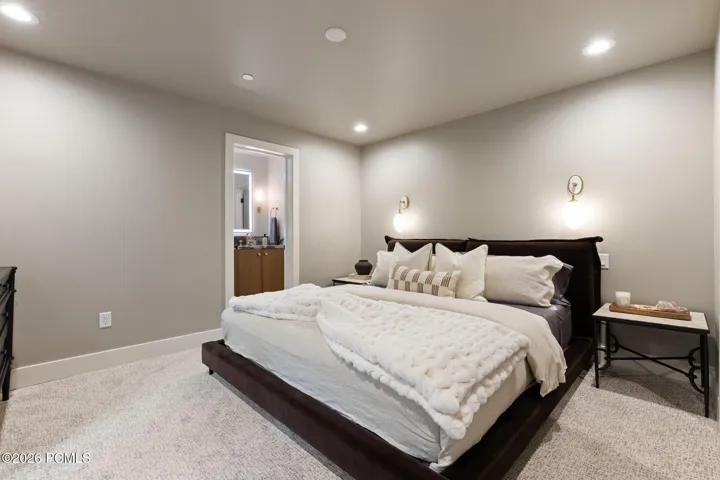 Second bedroom