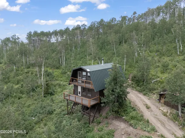 Side View of Cabin