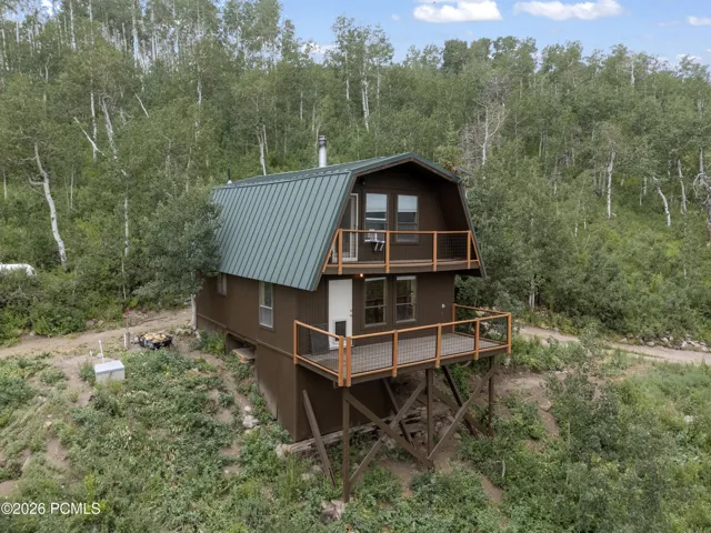 Front View of Cabin