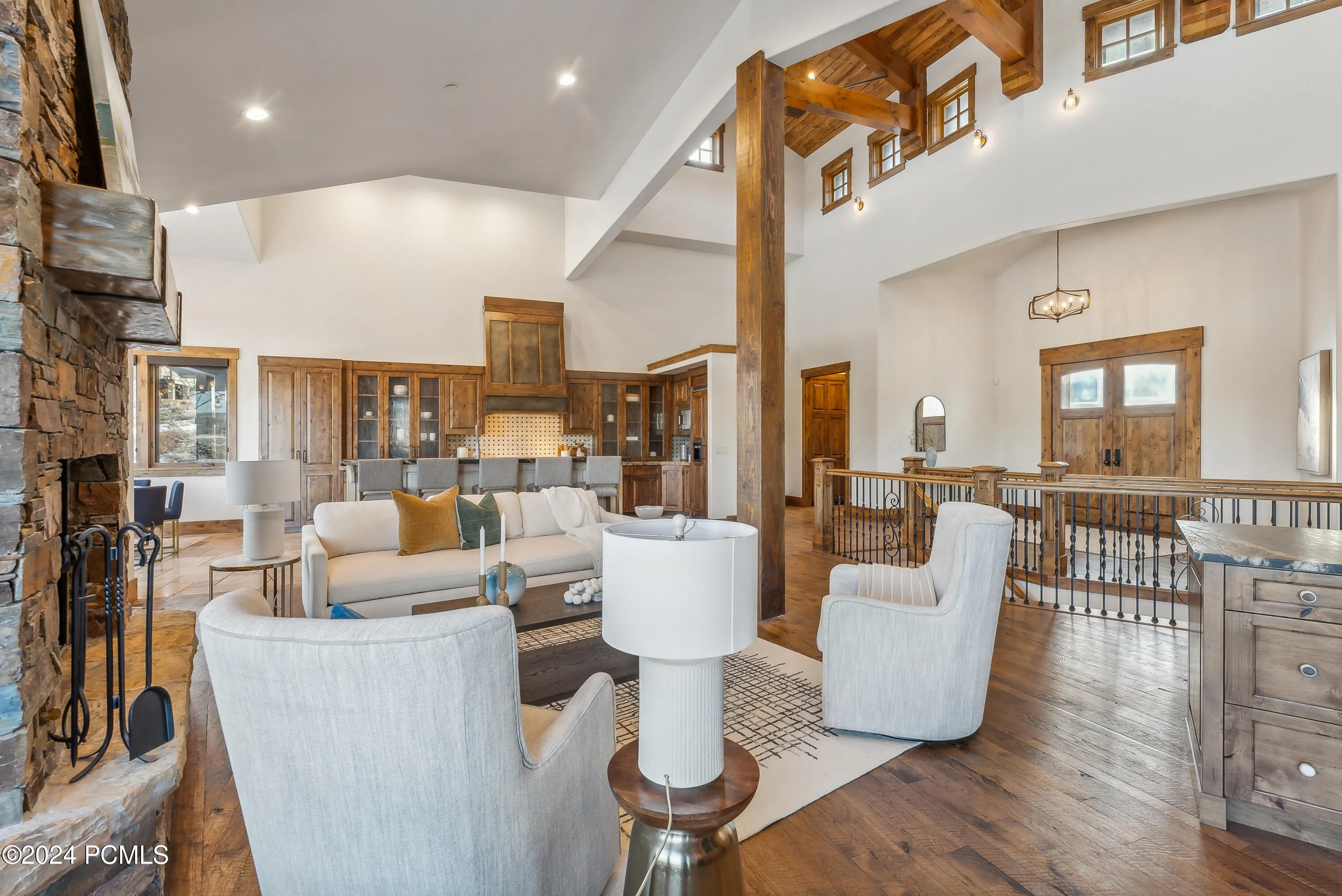 Tall Ceilings on Main Level