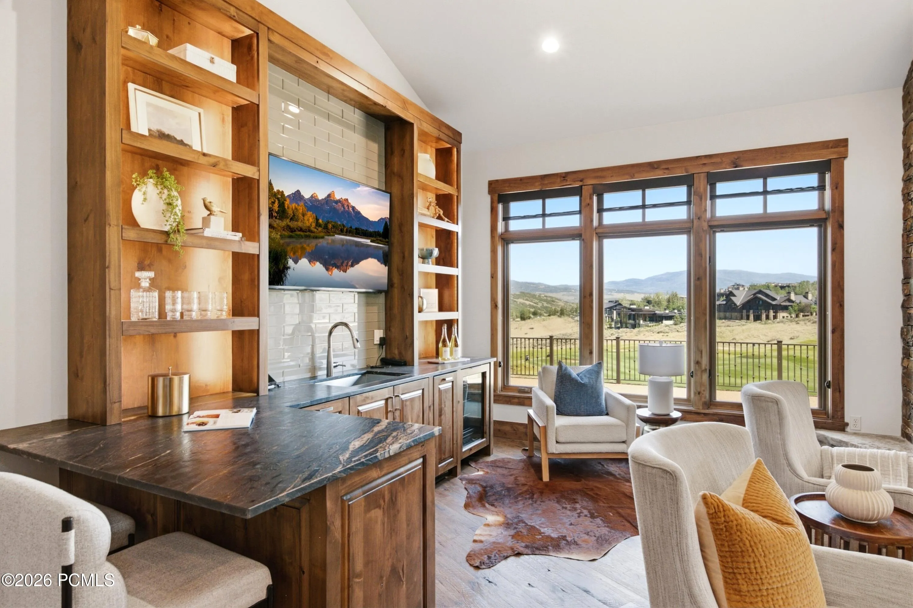 Wet Bar, Wine Fridge, and Ice Maker