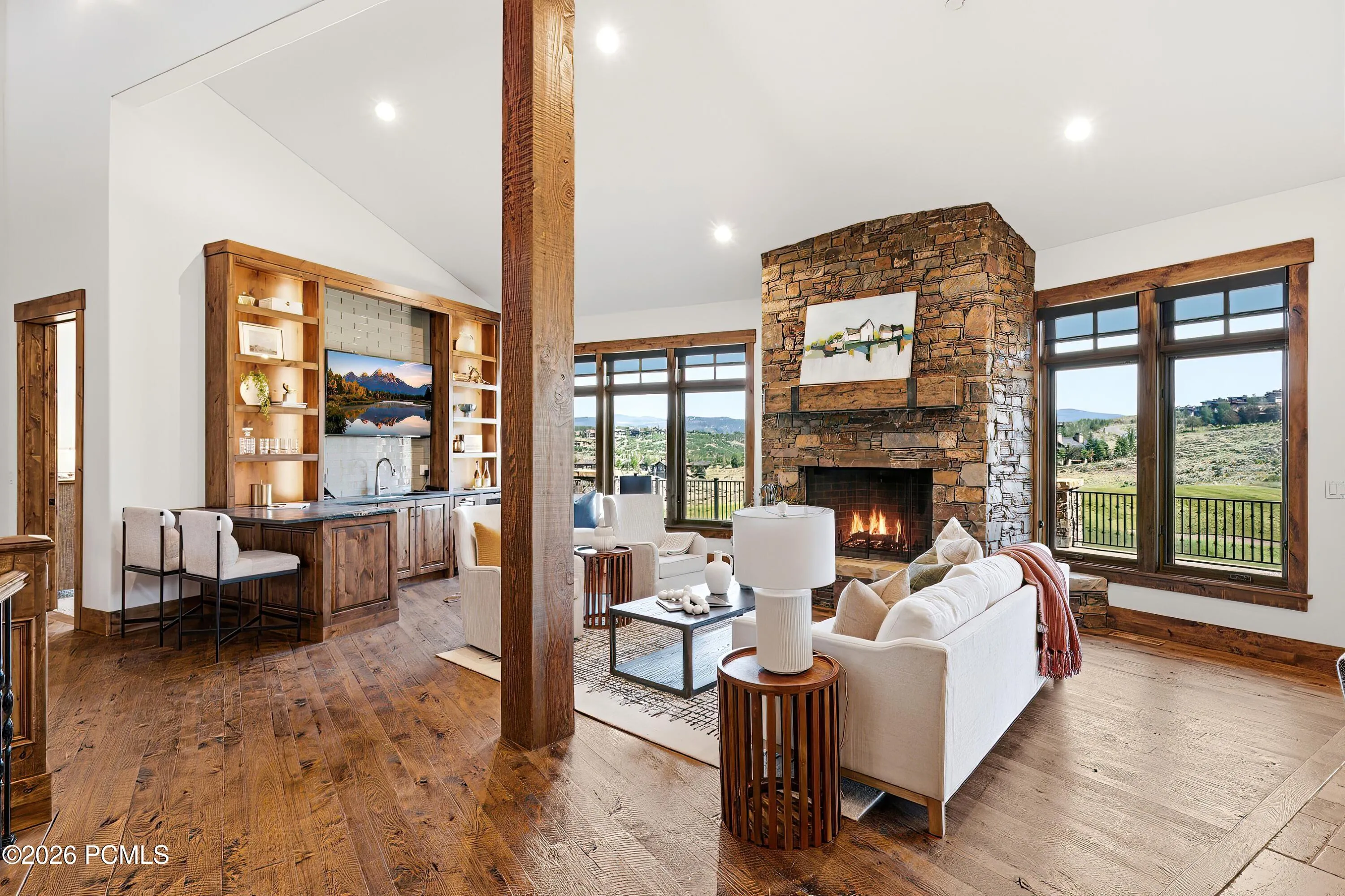 Open Concept Main Level