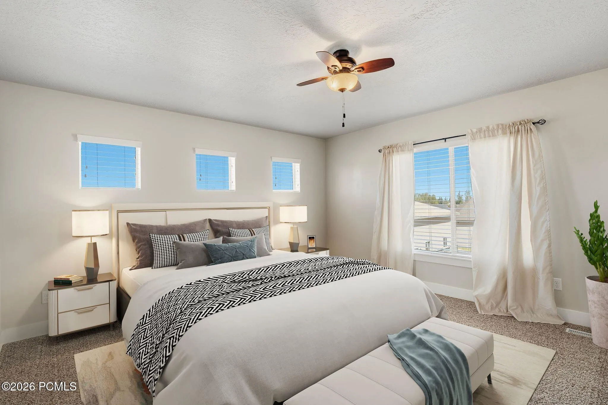 VIRTUAL FURNITURE STAGING