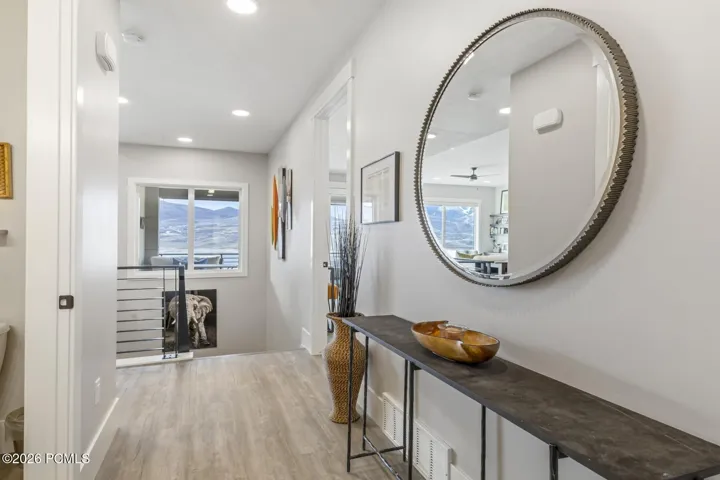 Main Level - Entry Hallway
