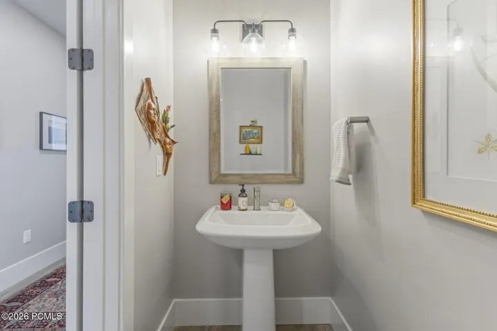 Main Level - Entry Bathroom