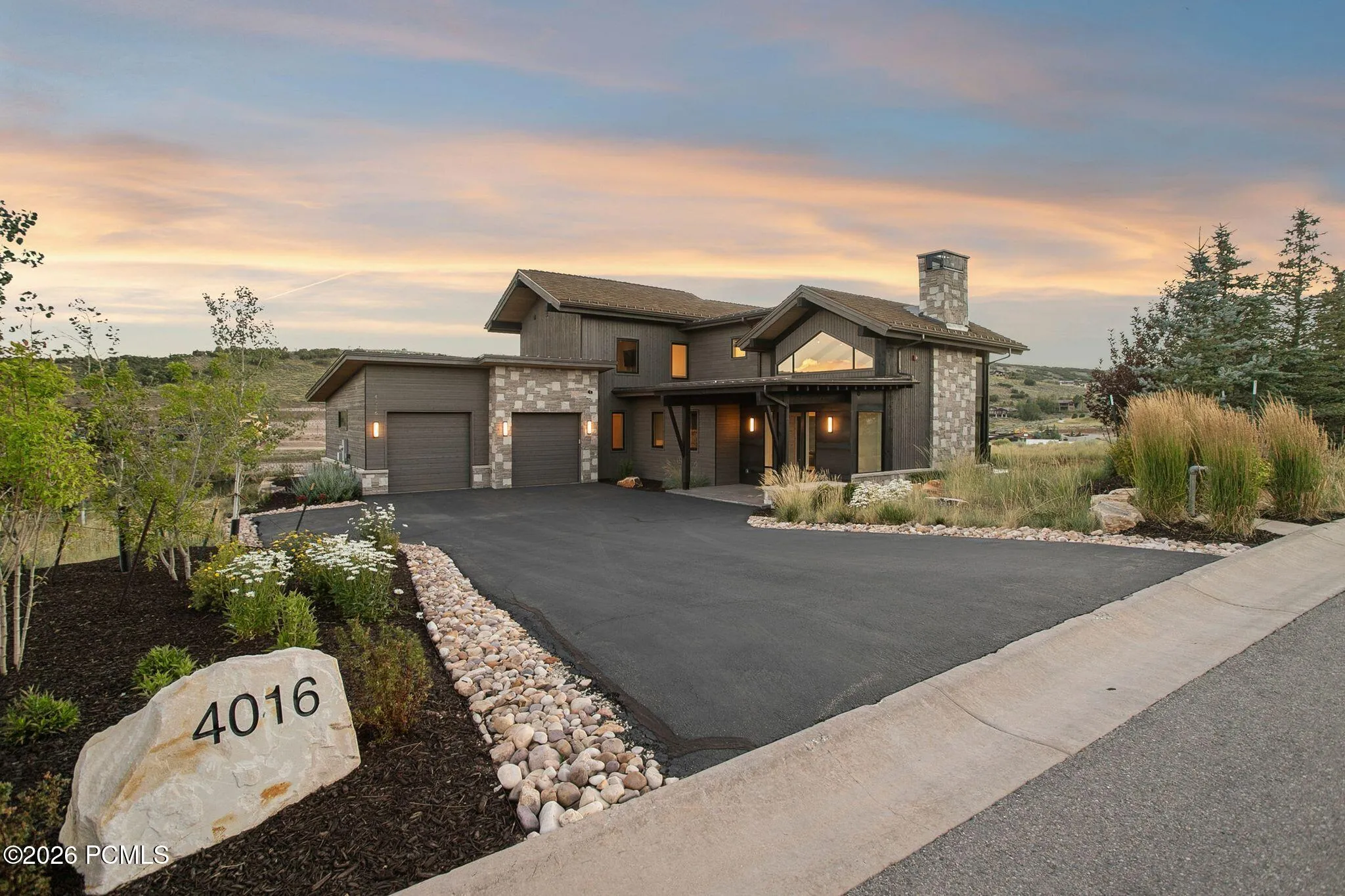 Flat driveway with extra parking