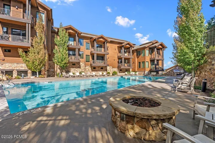 Swimming Pool and Fire Pit at Clubhouse Area