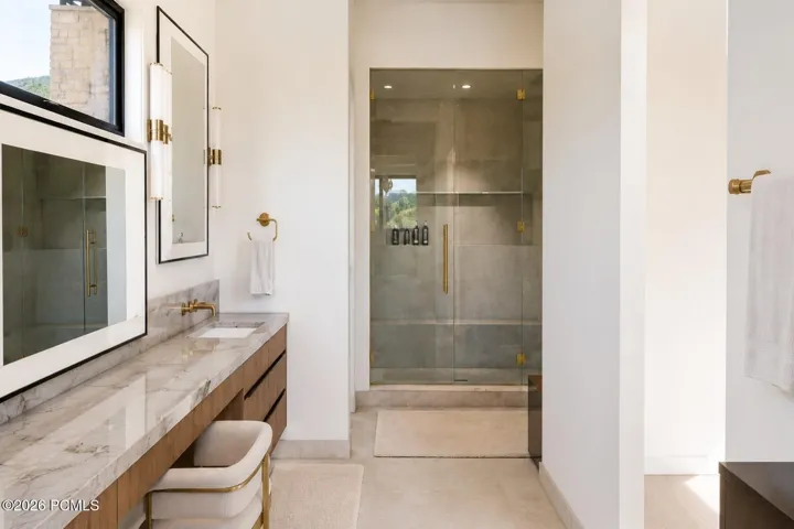 Design Image