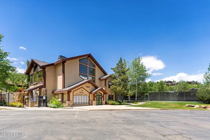 Living in Sun Peak means enjoying an exceptional lifestyle with access to unique, highly desirable amenities